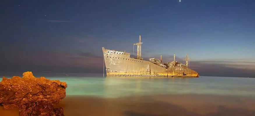 چگونه با نصف هزینه به کیش سفر کنیم؟ راهنمای کامل