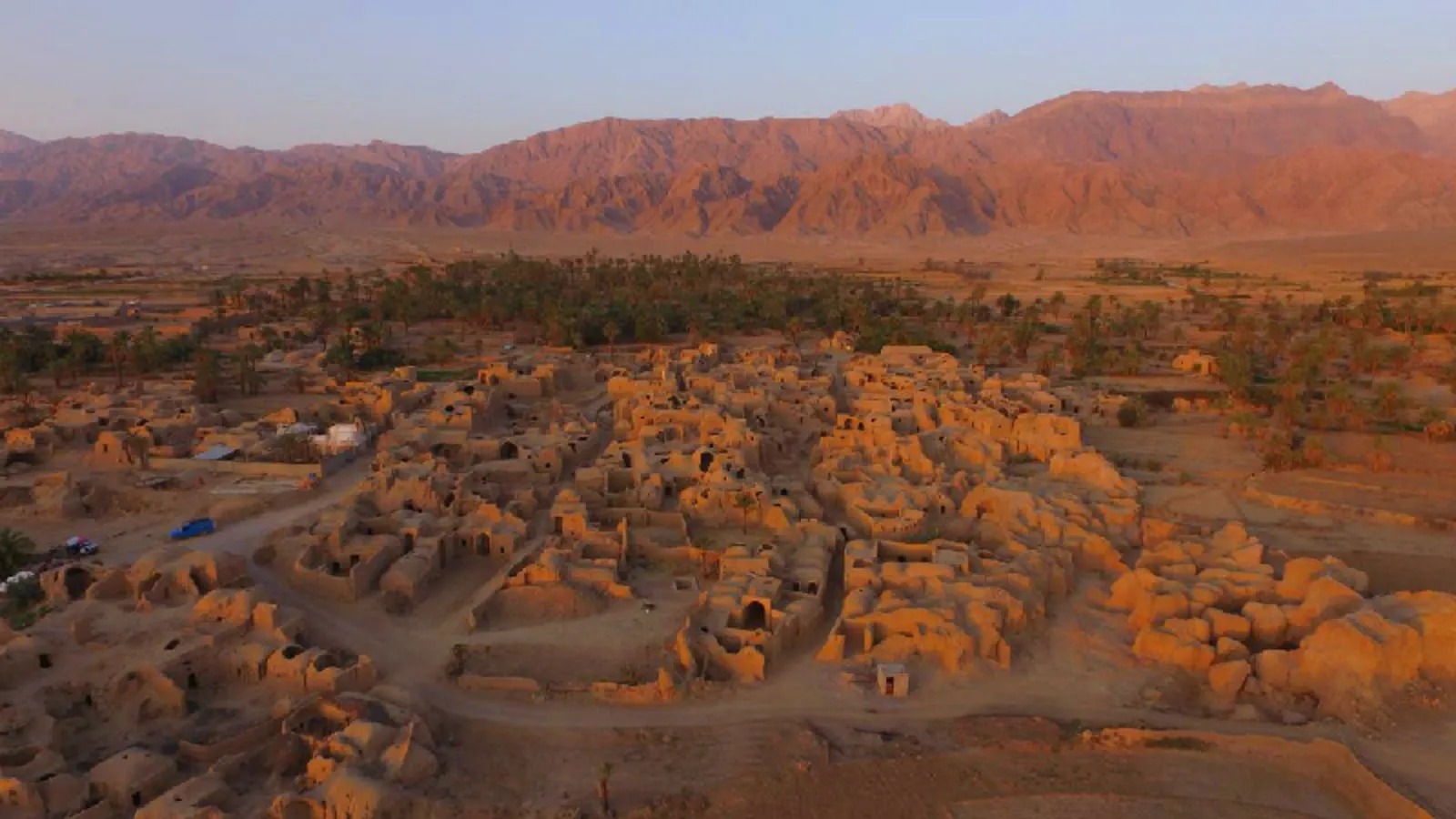 راهنمای سفر به دره کال جنی طبس و عبور از مسیرهای آبی راهنمای سفر به دره کال جنی طبس و عبور از مسیرهای آبی
